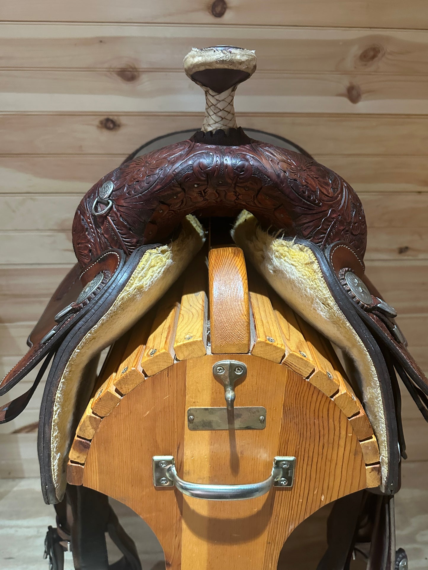 16” Circle Y Equitation Western Show Saddle Model 2893