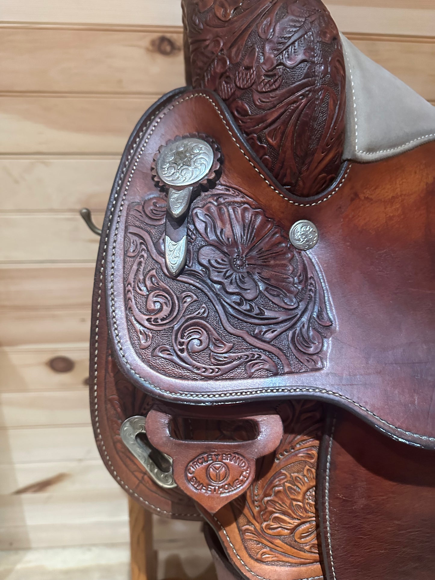 16” Circle Y Equitation Western Show Saddle Model 2893