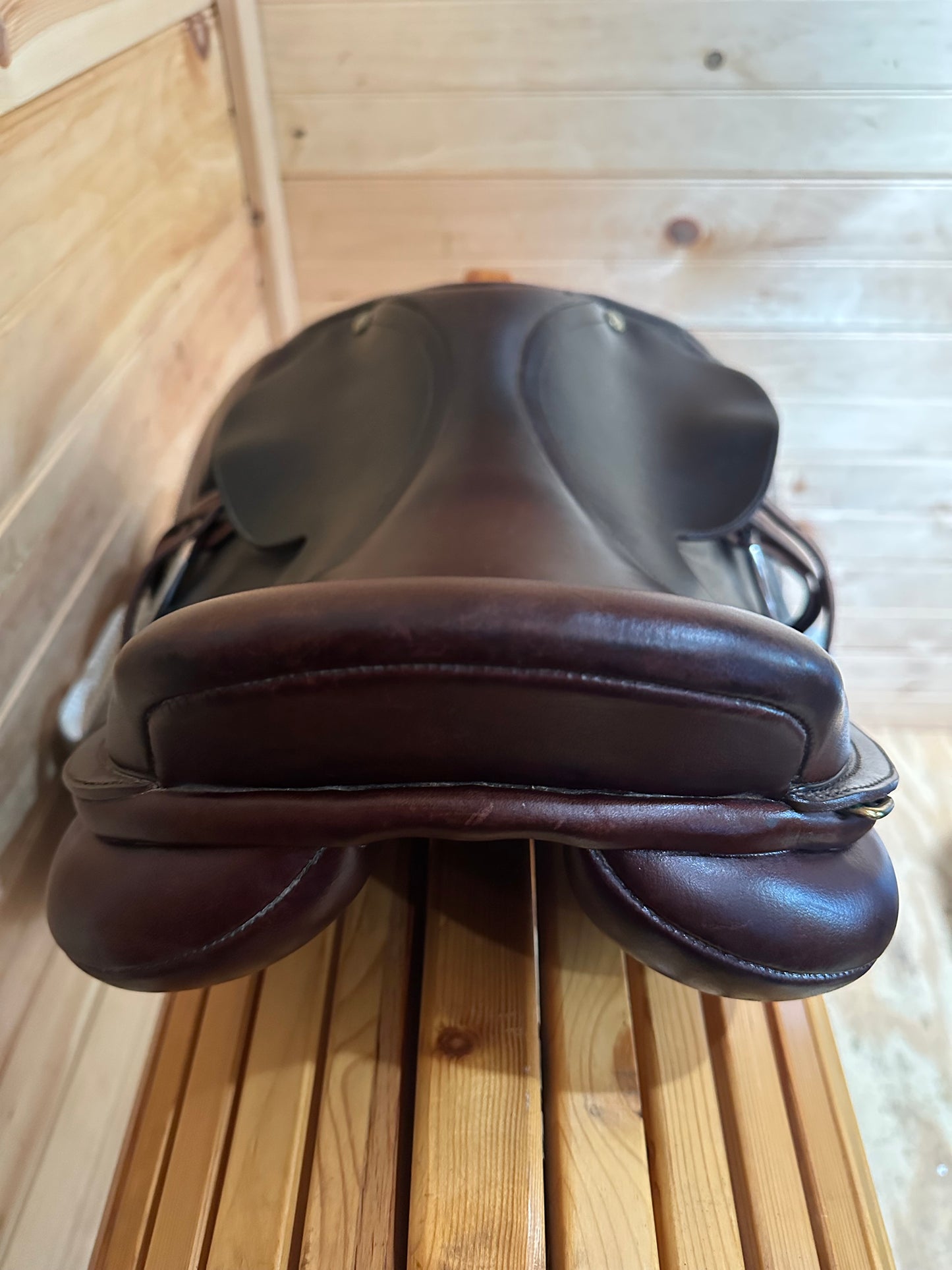 15 3/4” Collegiate Convertible Saddle- Easy Change Gullet