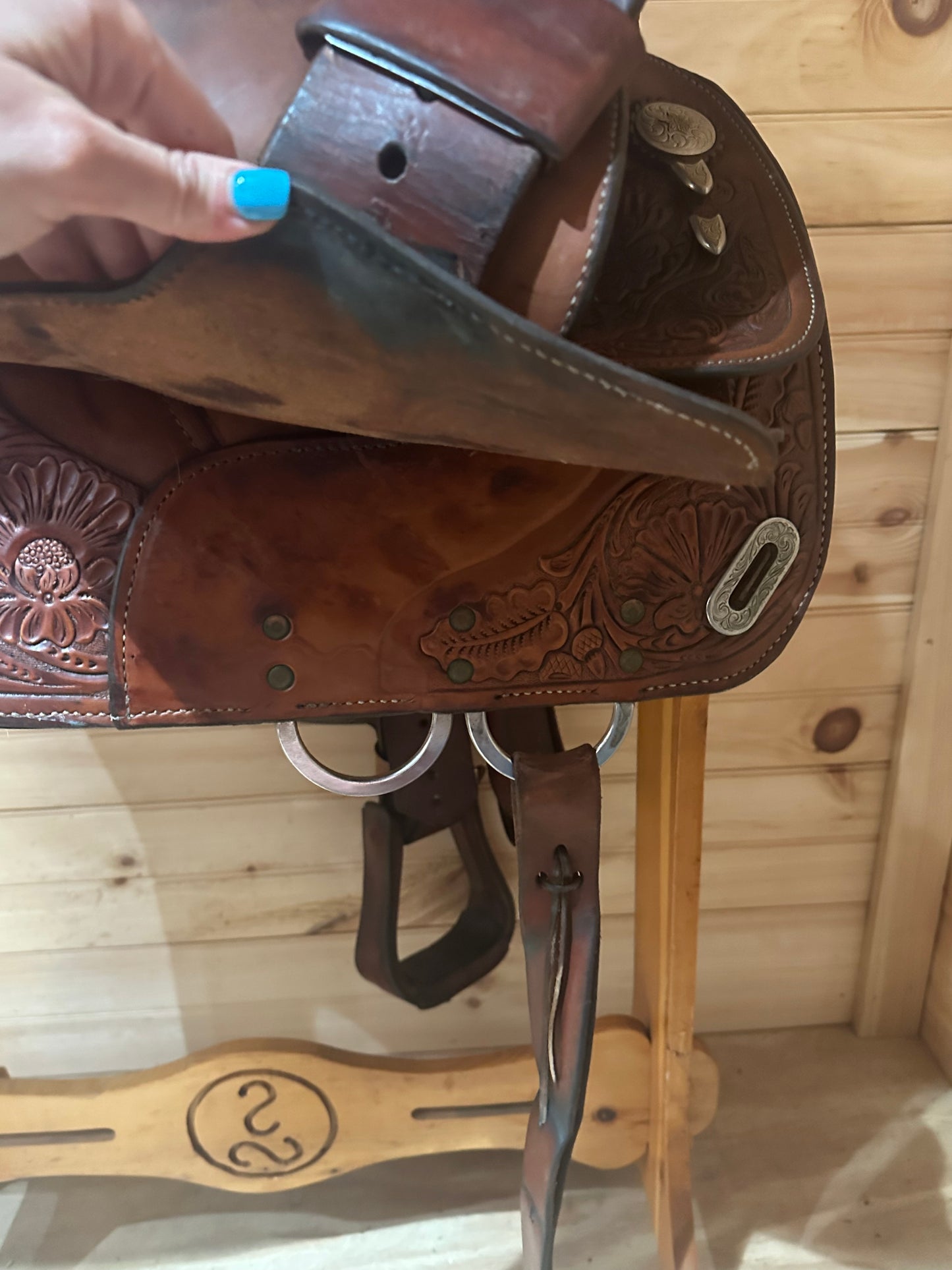 16” Circle Y Equitation Western Show Saddle Model 2893