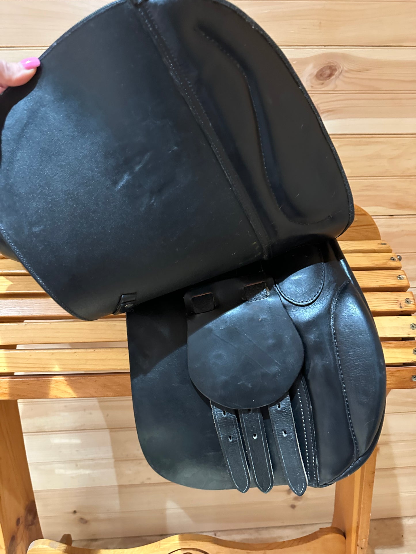 17” Duett Rondo2 Close Contact Jumping Saddle (34cm Wide Tree)