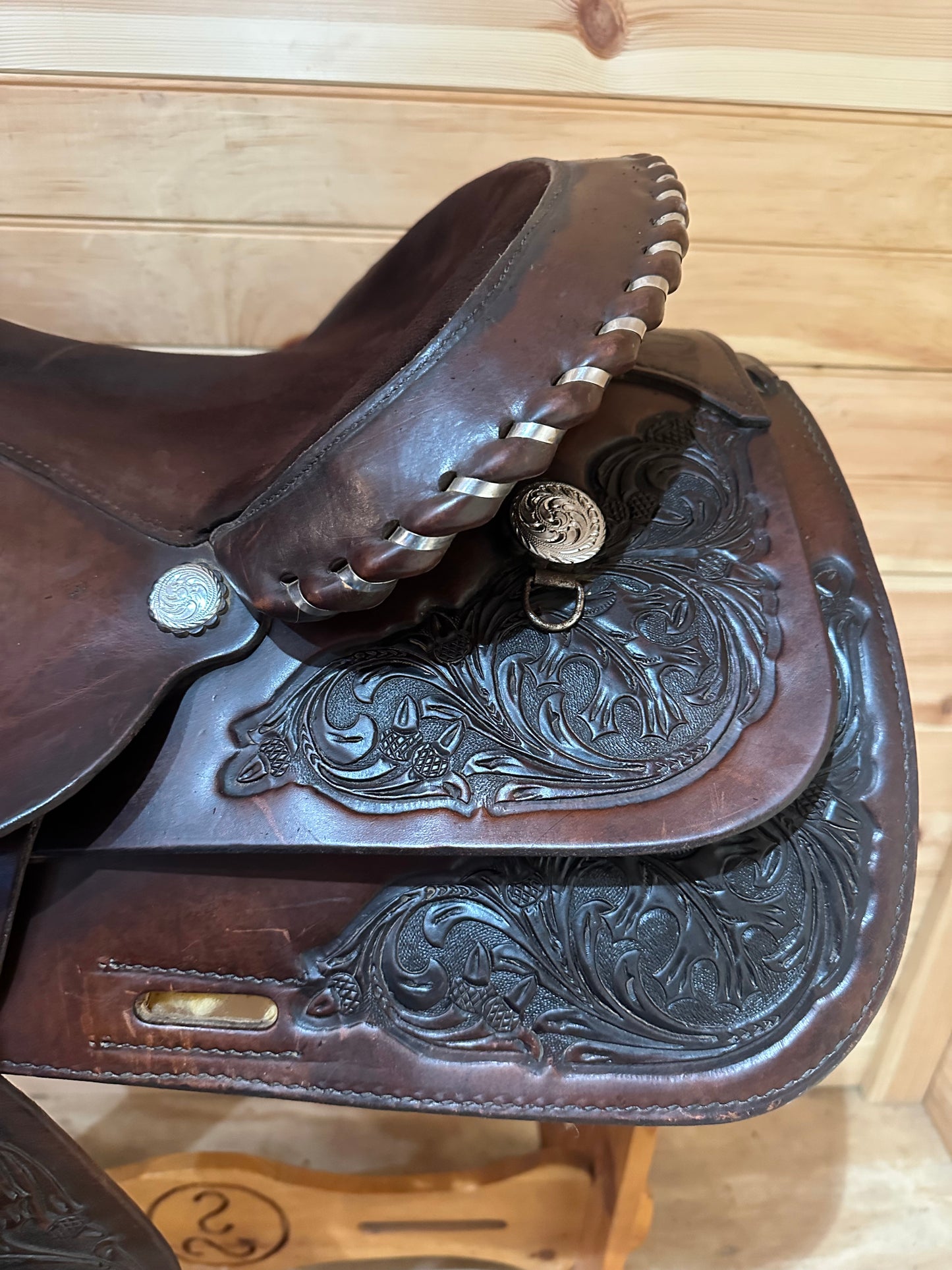 15” Circle Y Arabian Park & Trail Western Trail Saddle Model 3940
