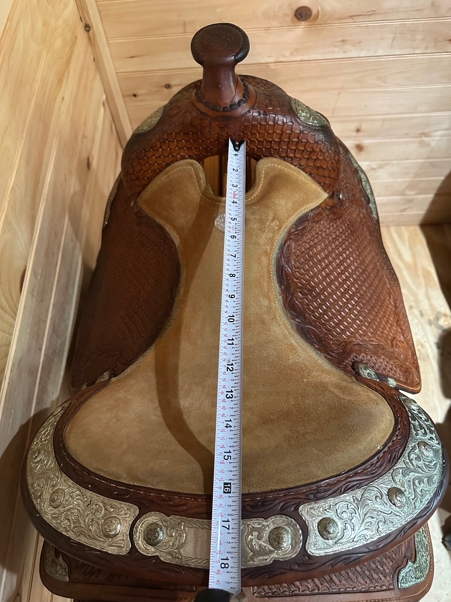 16” Champion Turf Western Show Saddle