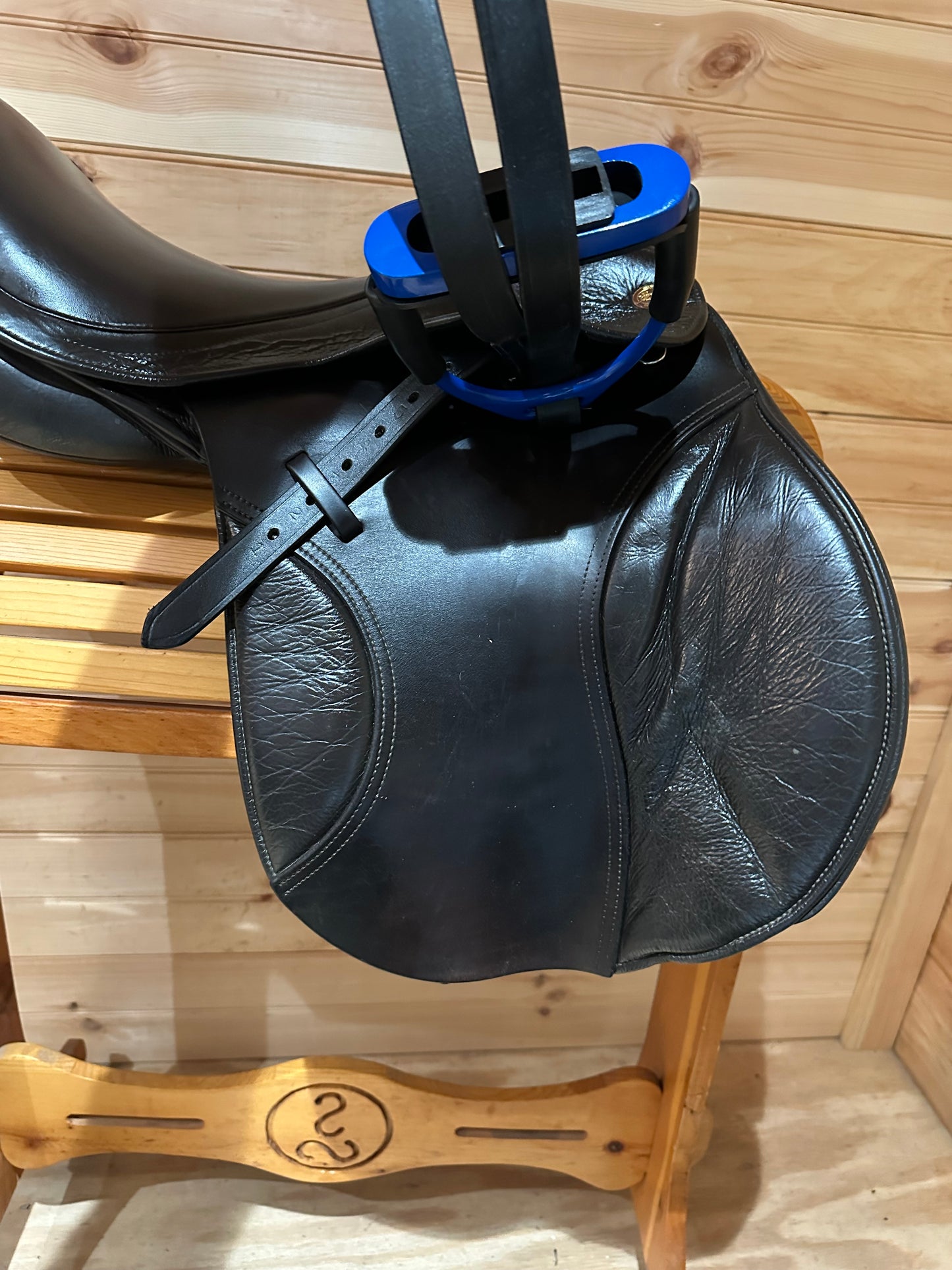 17.5” Kent & Masters S-Series Universal GP Saddle