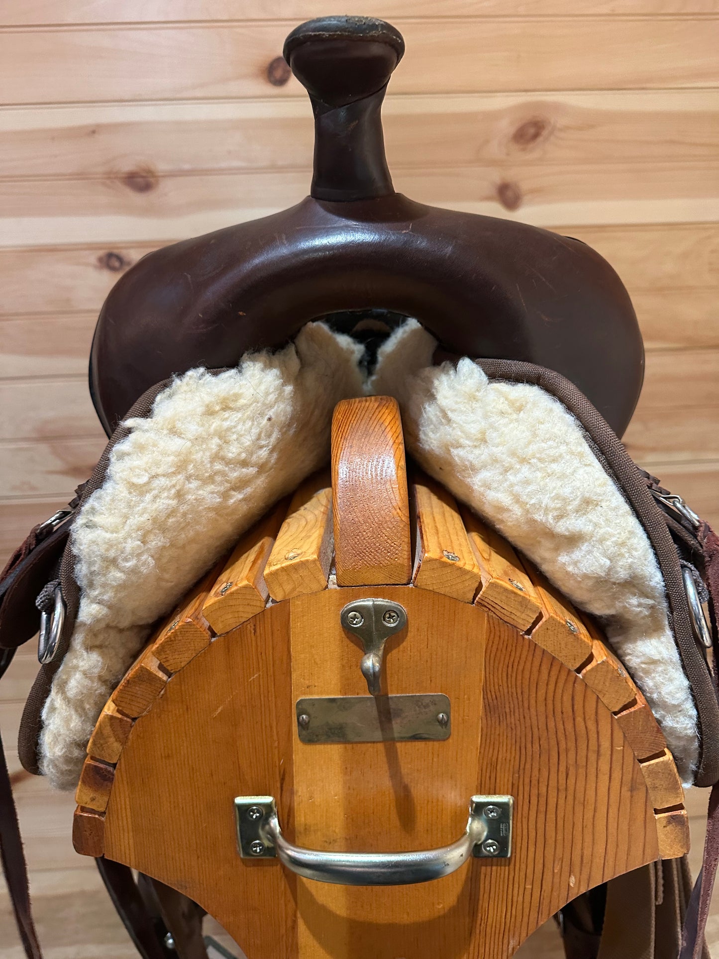 17” Circle Y High Horse Lockhart Western Trail Saddle Model 6910