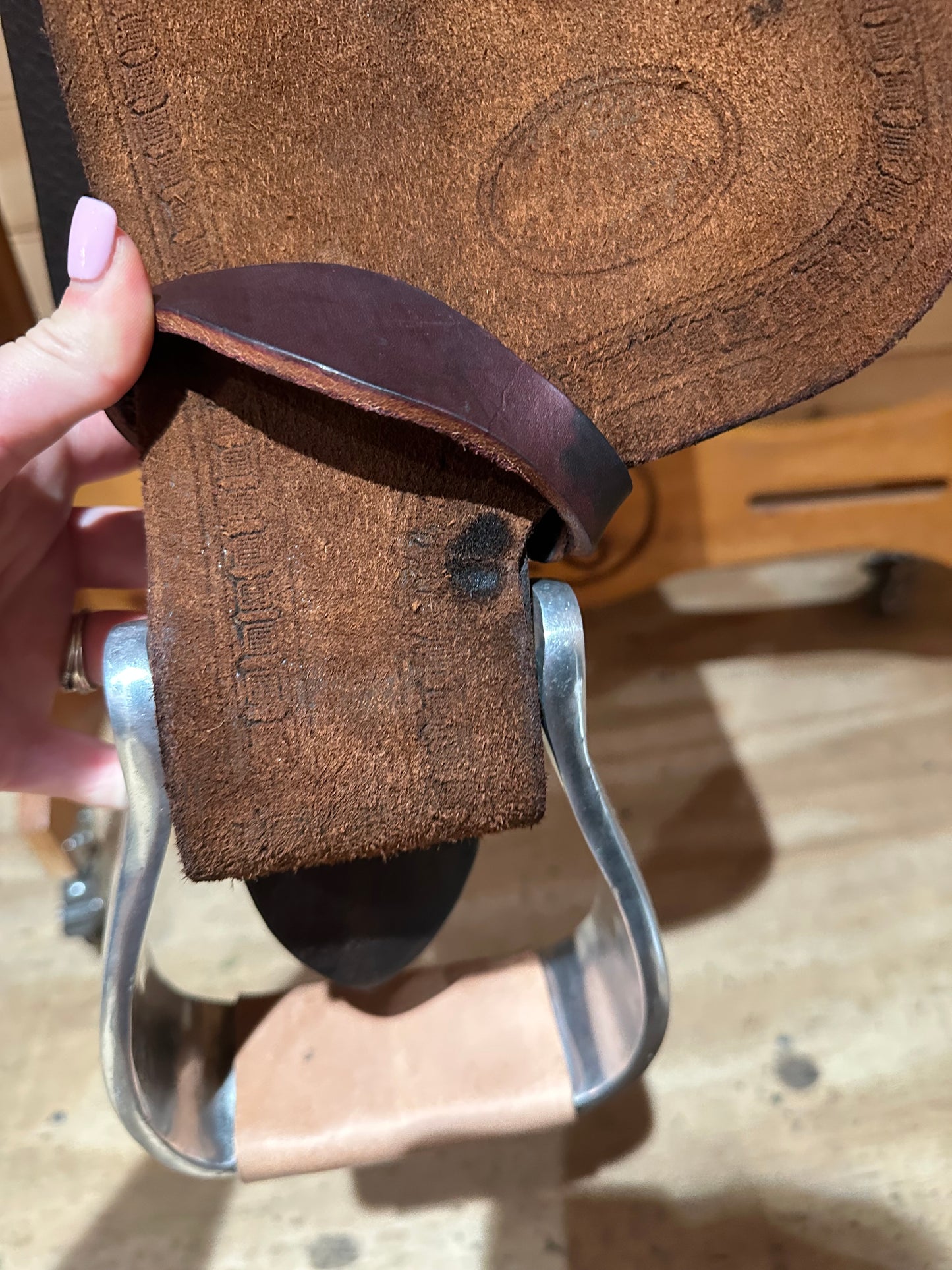 15” Billy Cook Maker Sulphur, OK Barrel Racing Saddle Model 1530