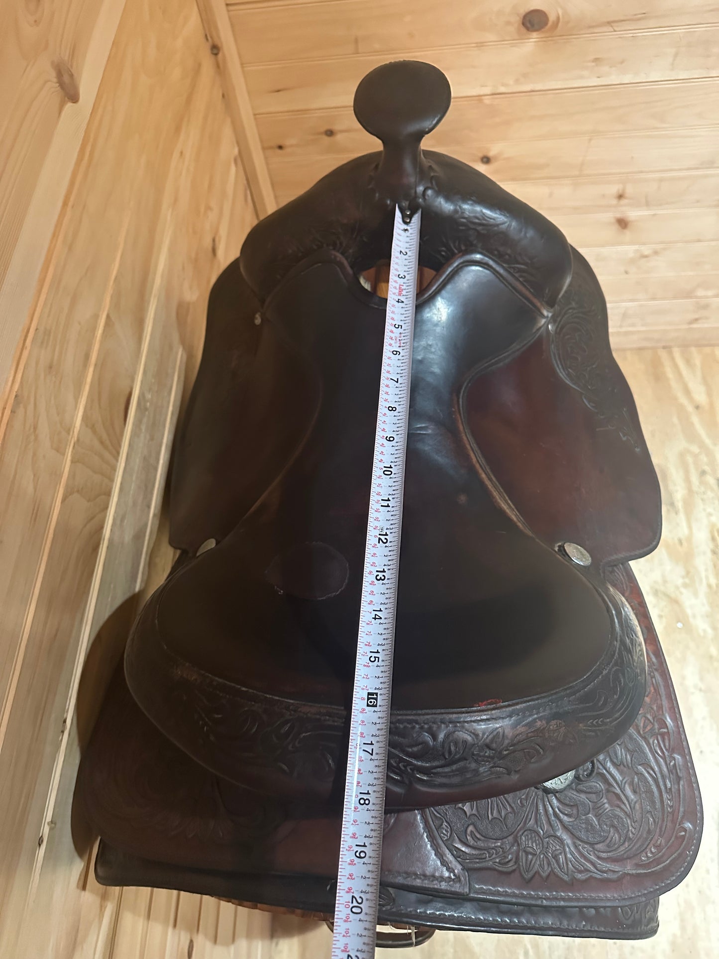 16” Circle Y Park & Trail Western Saddle Model 3105