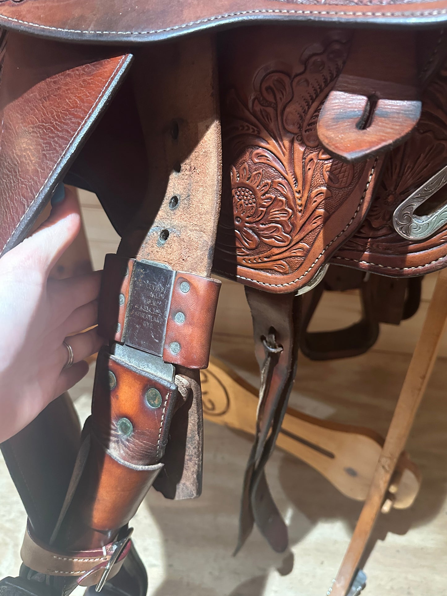 16” Circle Y Equitation Western Show Saddle Model 2893