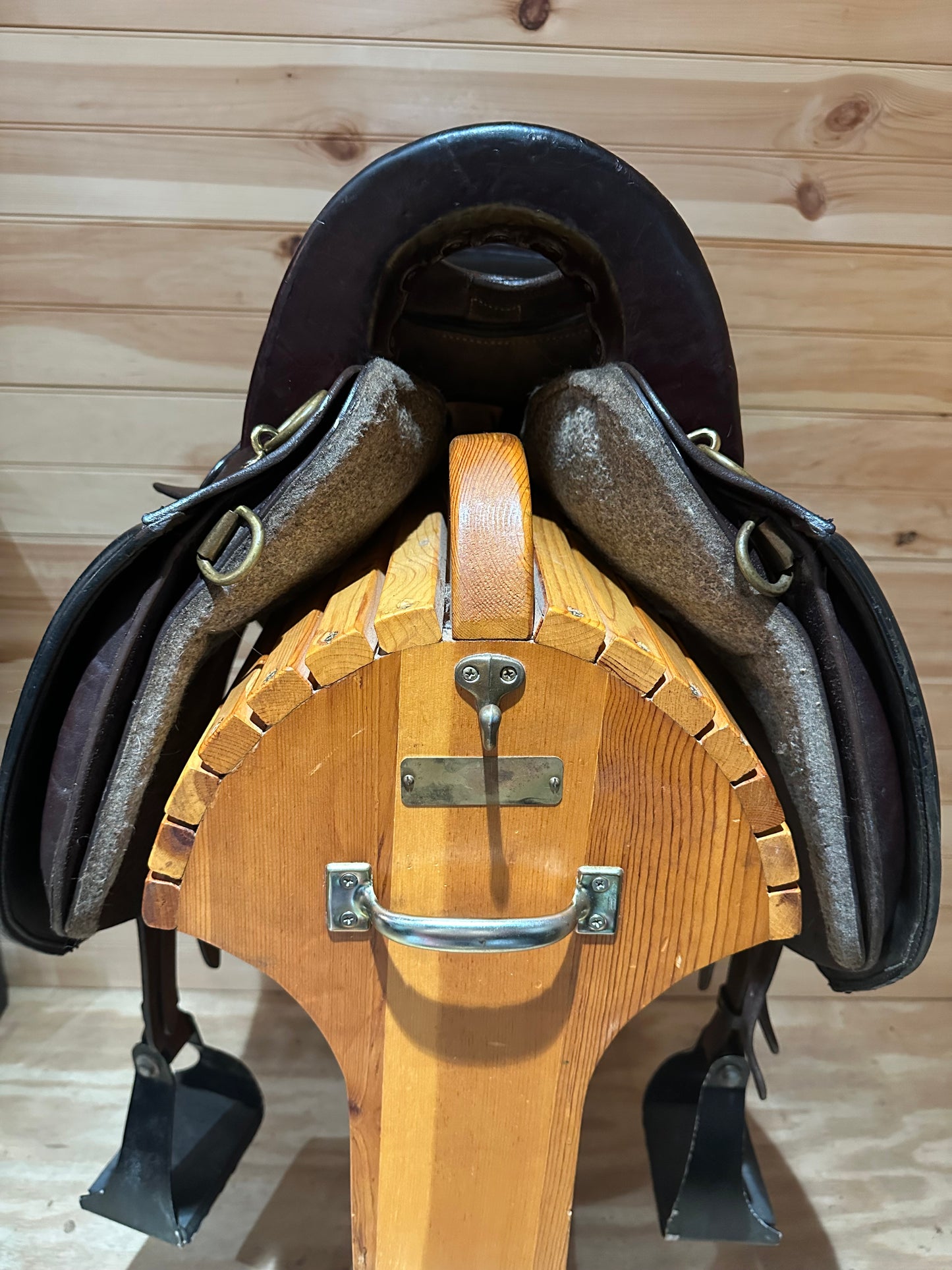 17.5” Tucker Equitation Endurance Trail Saddle Model 149