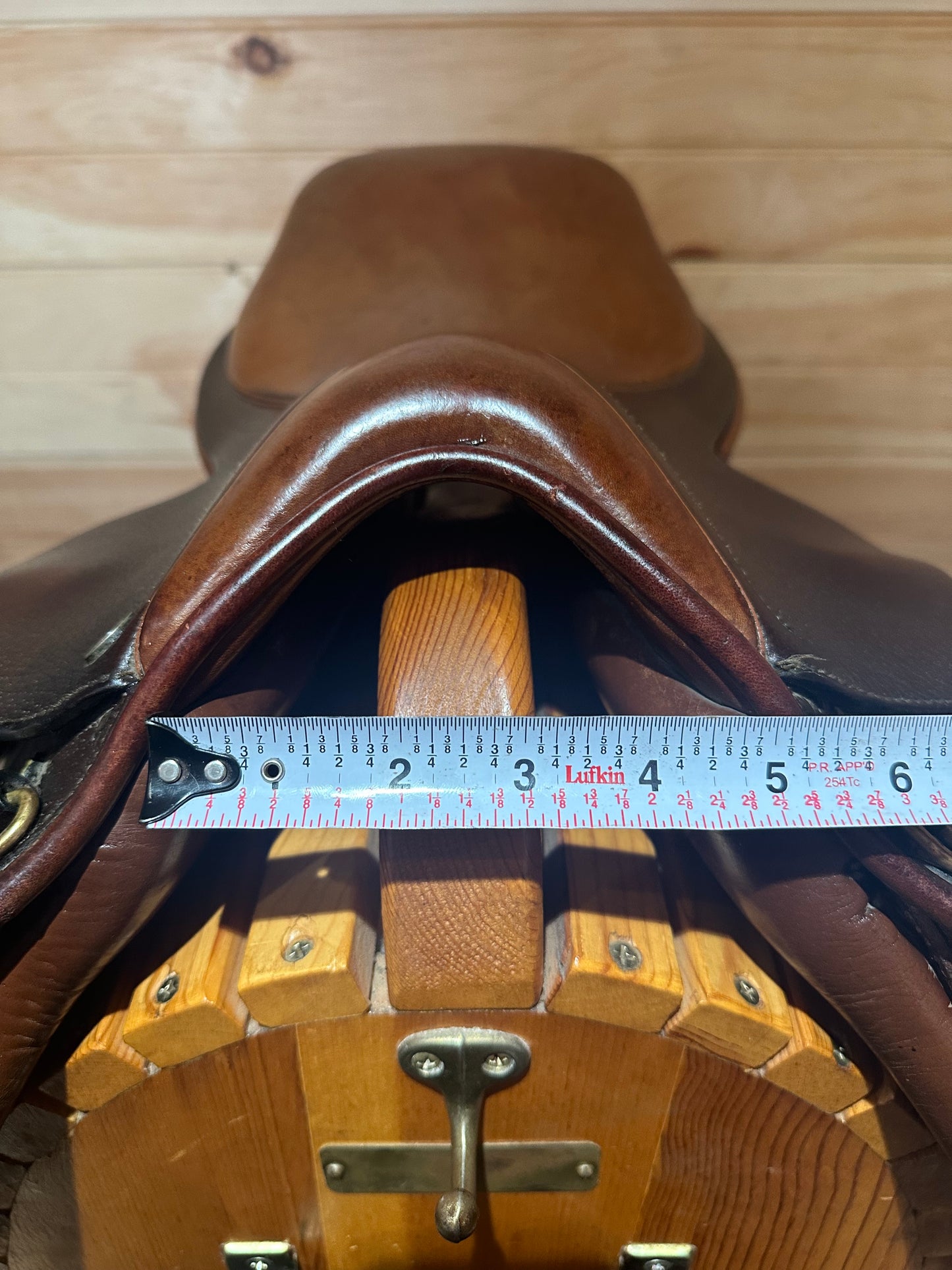 14” Flex-Rider Children’s Close contact Saddle