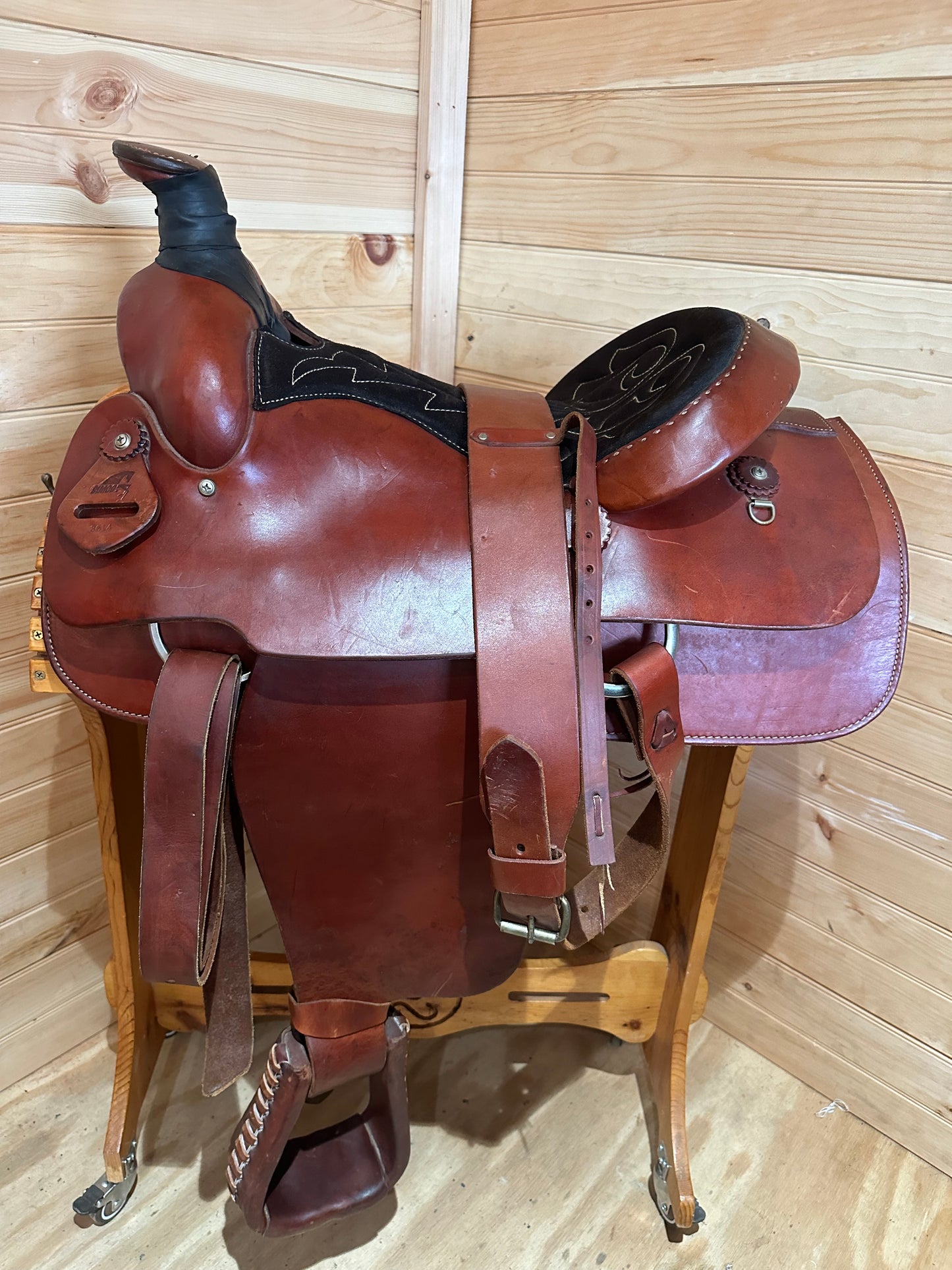 15.5” Simco Roper Western Saddle Model 3614