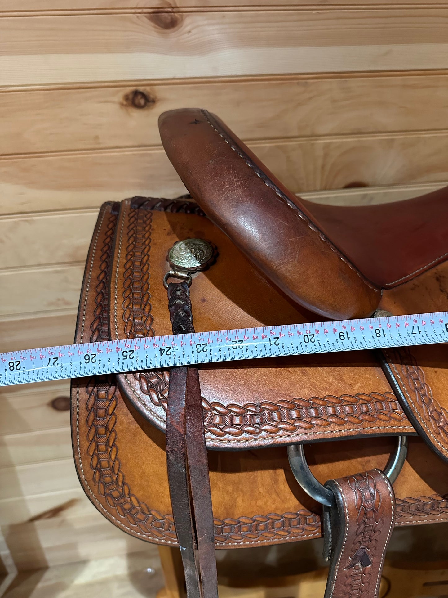 16” Circle Y Team Penner Western saddle model 2633