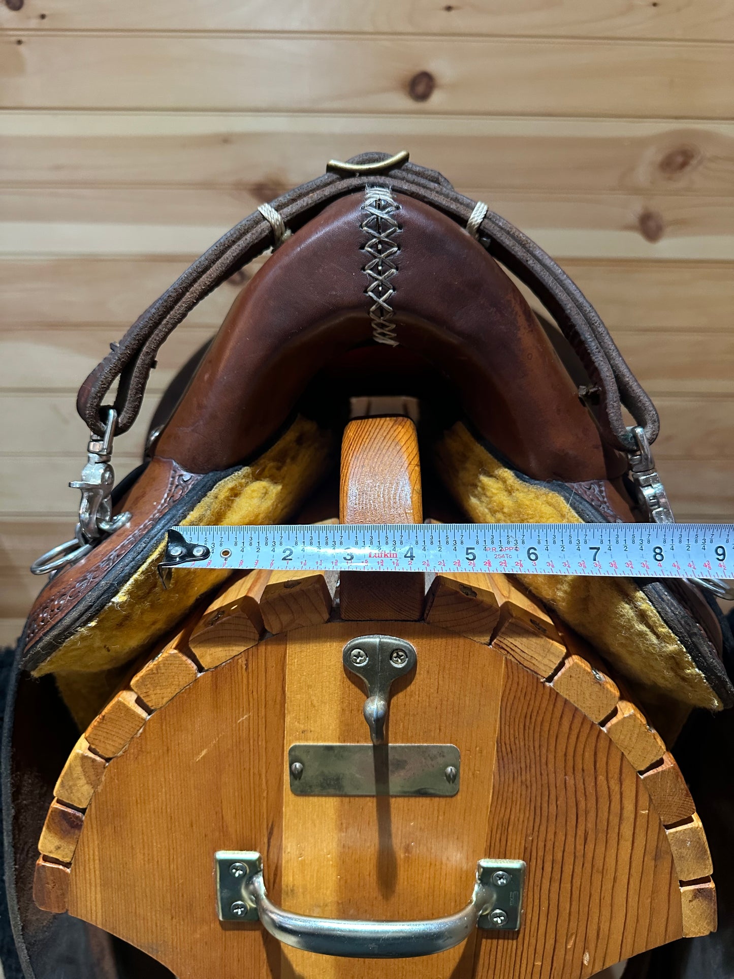19” Double Creek Saddlery Buena Vista Saddle Model 104