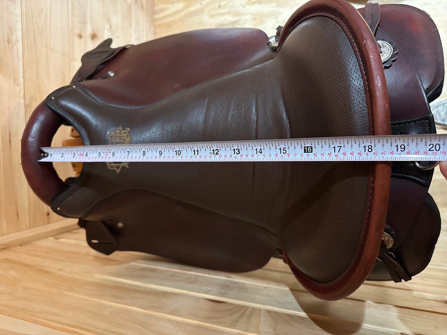 17.5” Tucker Gen II Competitor Endurance Trail Saddle Model 151