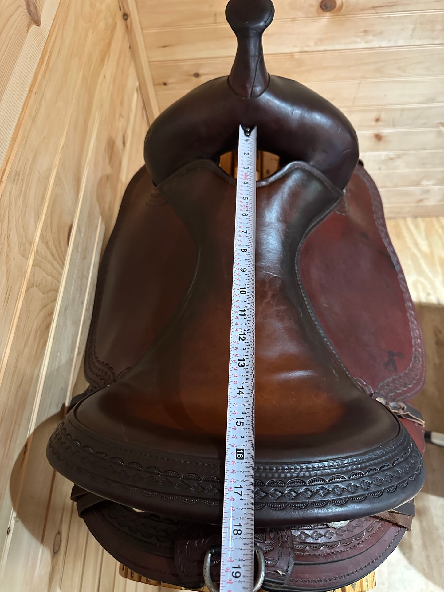 16” Circle Y Flagstaff Flex-Lite Western Trail Saddle Model 1571
