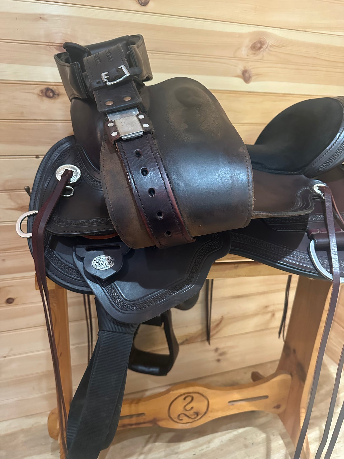 16” Circle Y Pioneer Flex2 Western Trail Saddle Model 1665 (2023)