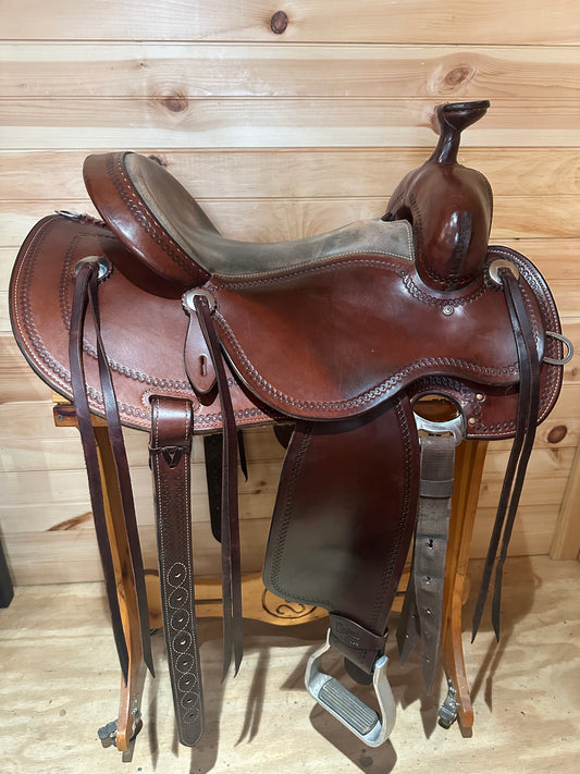 16” Cashel Outfitter by Martin Saddlery Western Trail Saddle Model CAS-SA-CTO