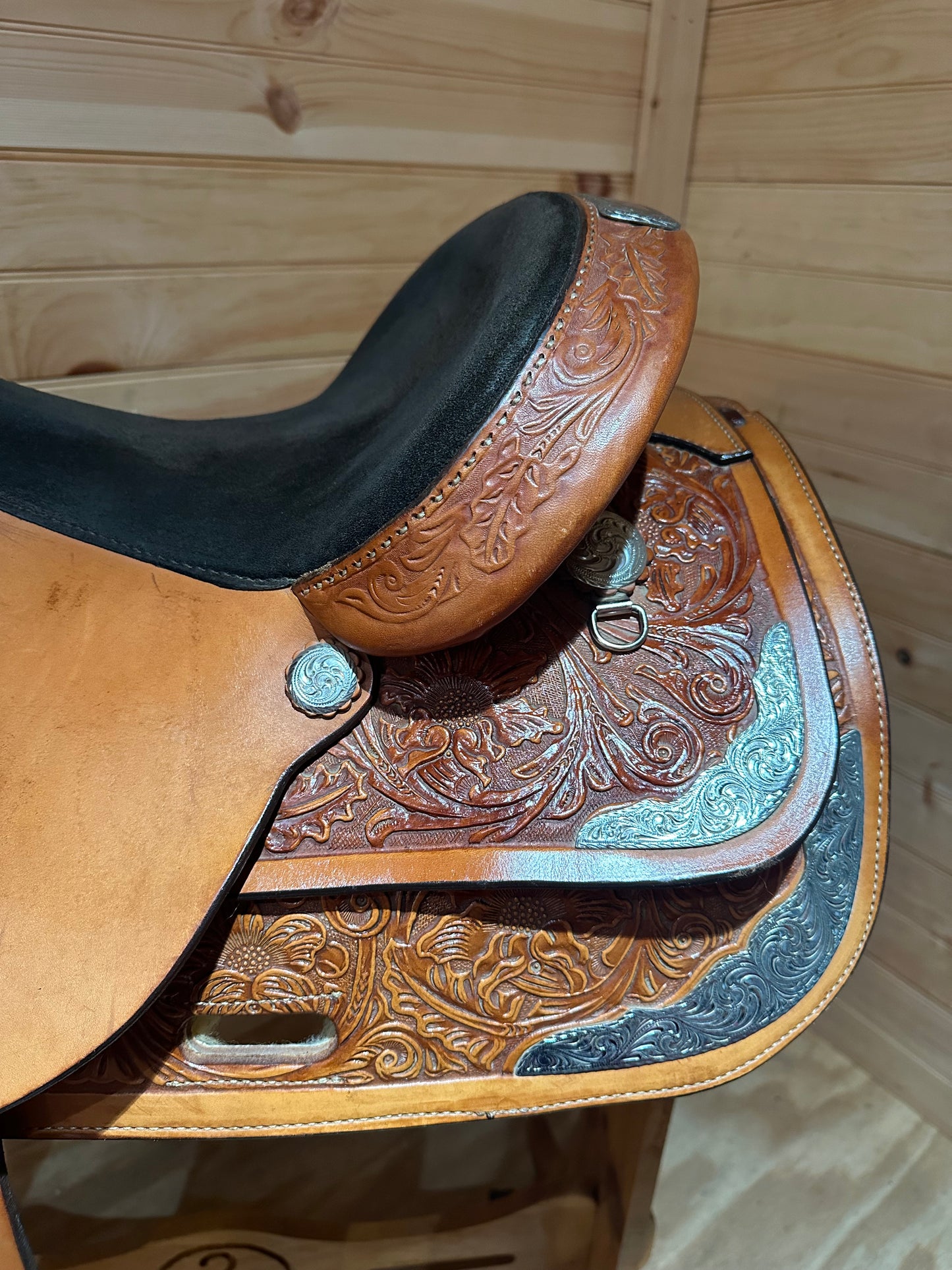 16” Circle Y Equitation Show Saddle model 3660