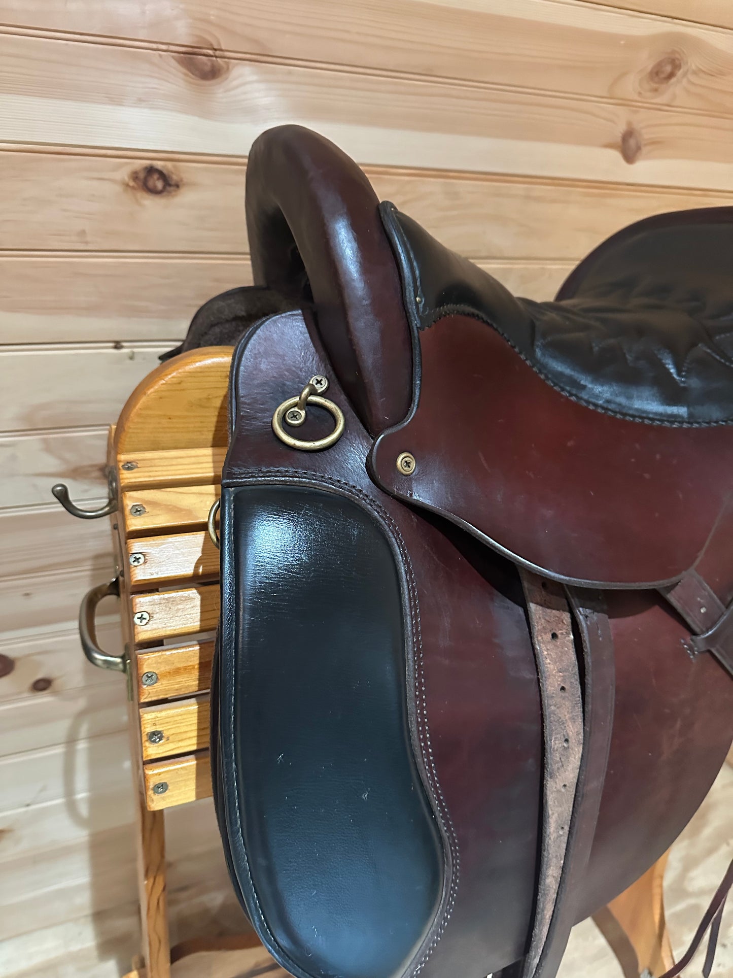 16.5” Tucker Equitation Endurance Trail Saddle Model 149