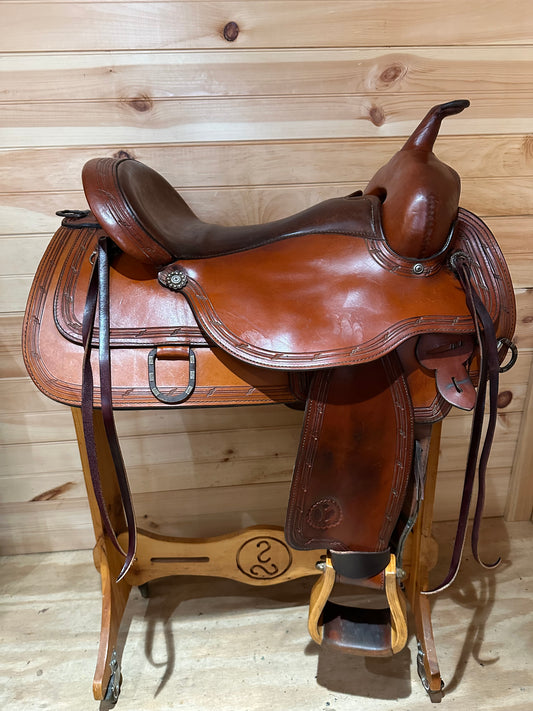 16” Circle Y Iron Barbwire Flex-Lite Western Trail Saddle Model 1661