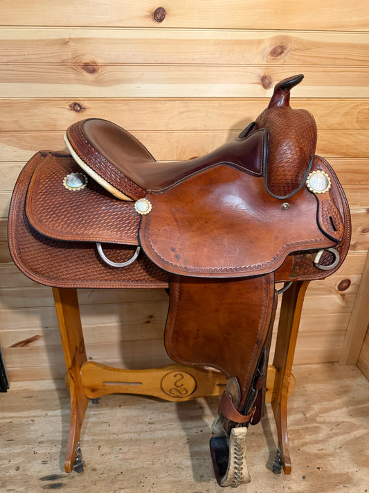 15.5” Crates Equi-Fit Reiner Saddle Model 4524-3