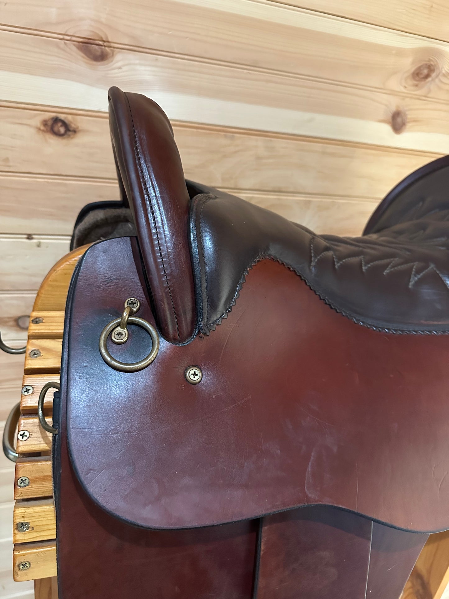 17.5” Tucker River Plantation Endurance Trail Saddle Model 146