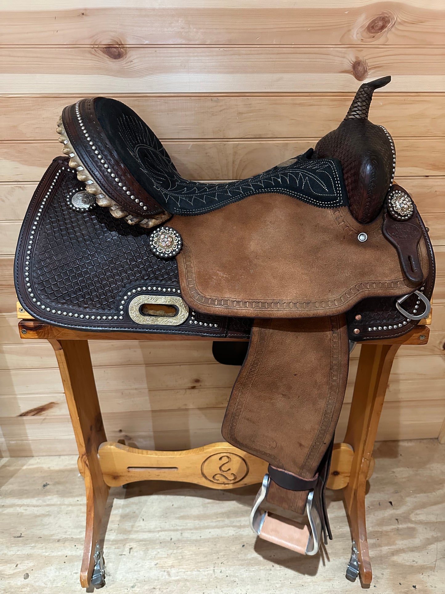 15” Billy Cook Maker Sulphur, OK Barrel Racing Saddle Model 1530