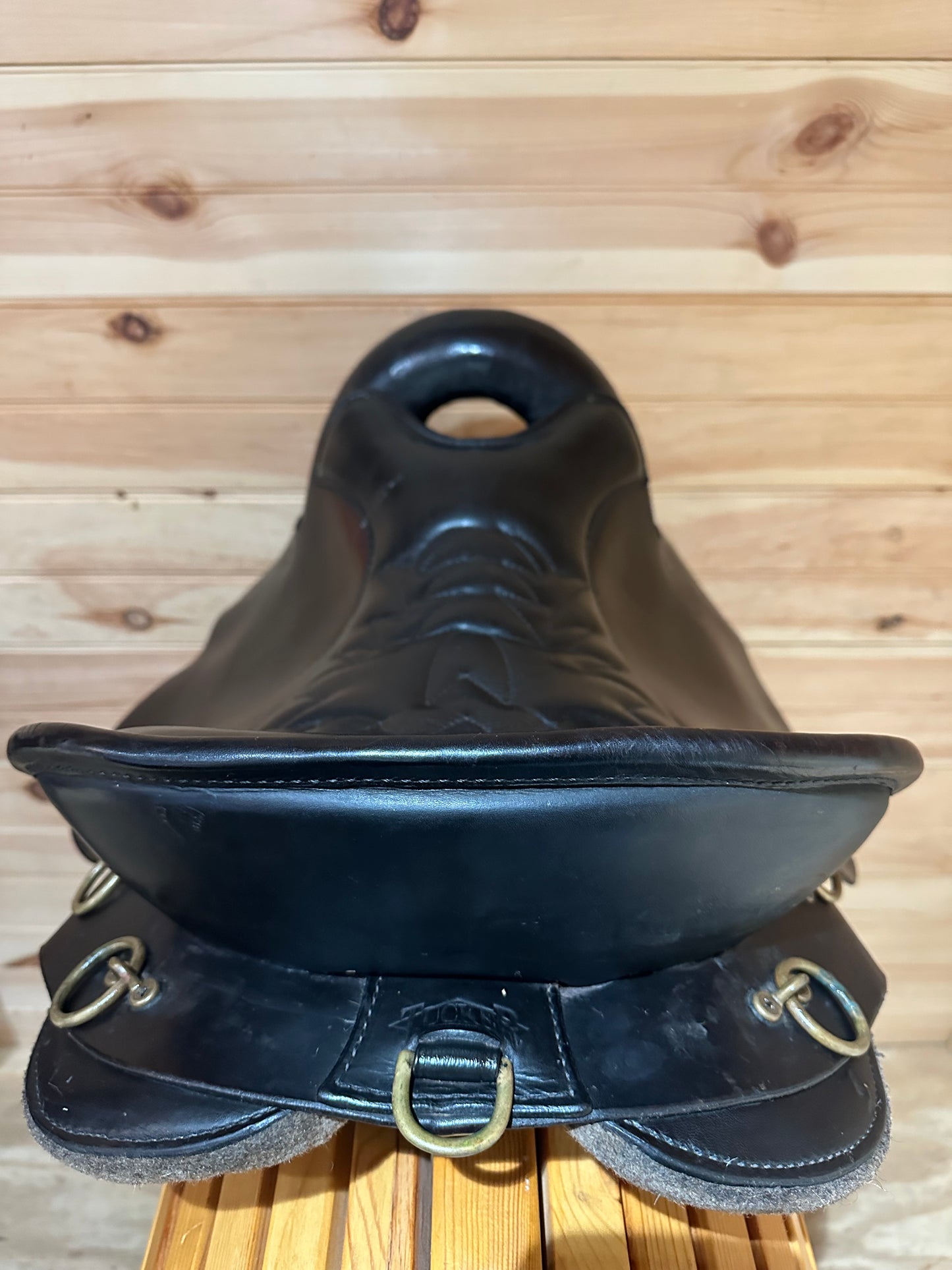 16.5” Tucker Endurance Trail Saddle Model 159
