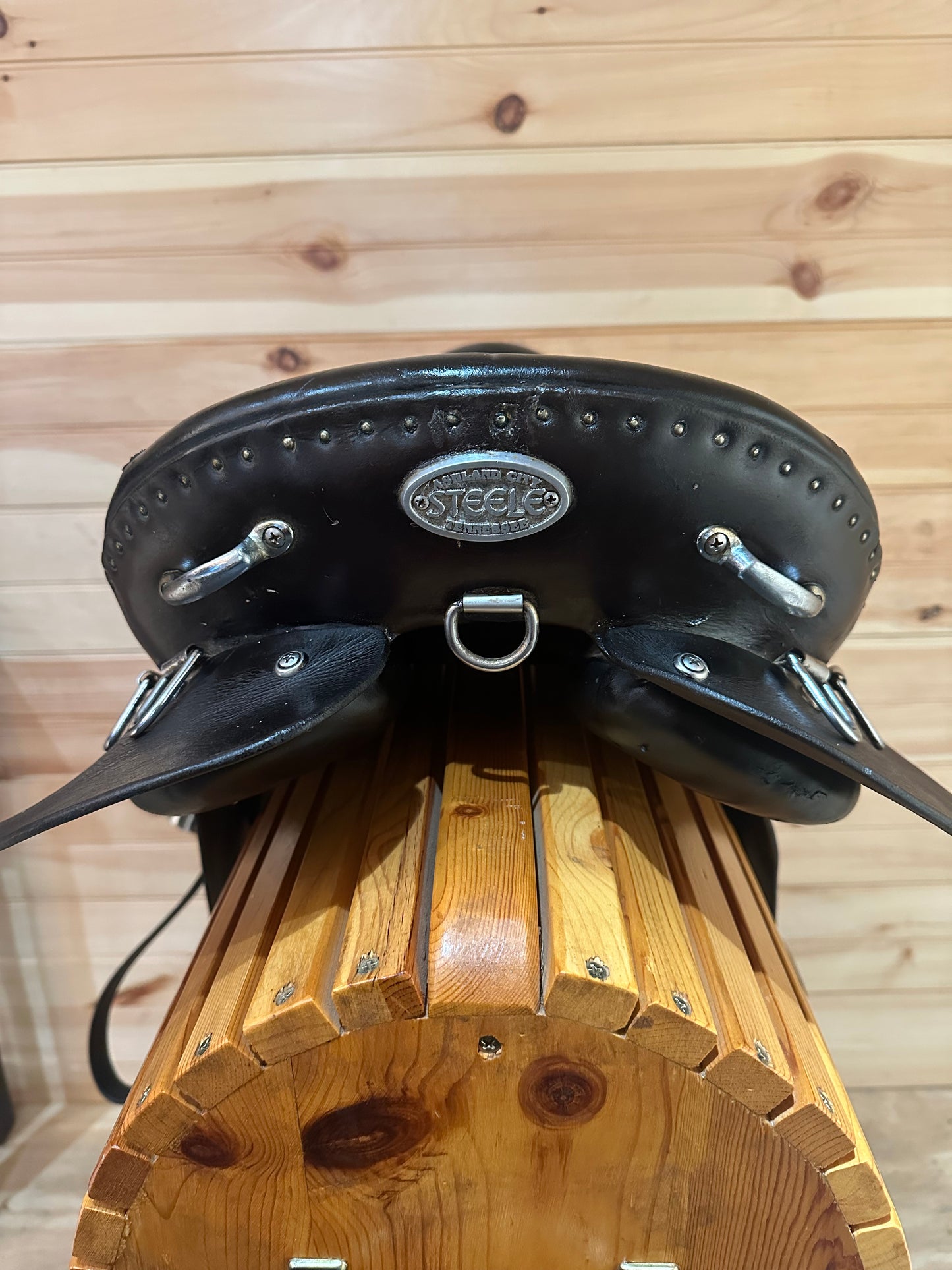 17” Large Steele Plantation Endurance Trail Saddle