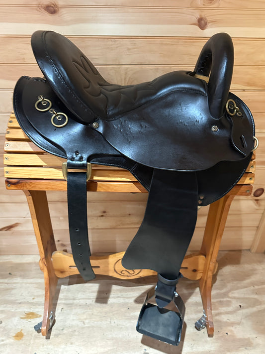 16” National Bridle Shop Gaited Endurance Trail Saddle Model 4682
