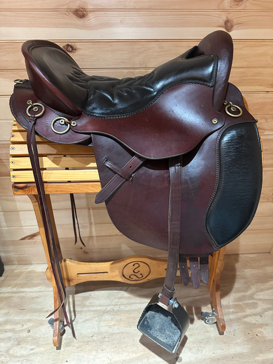 16.5” Tucker Equitation Endurance Trail Saddle Model 149