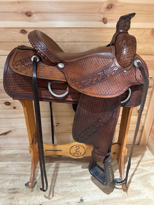 16” Dakota Saddlery Western Roping Saddle Model 700