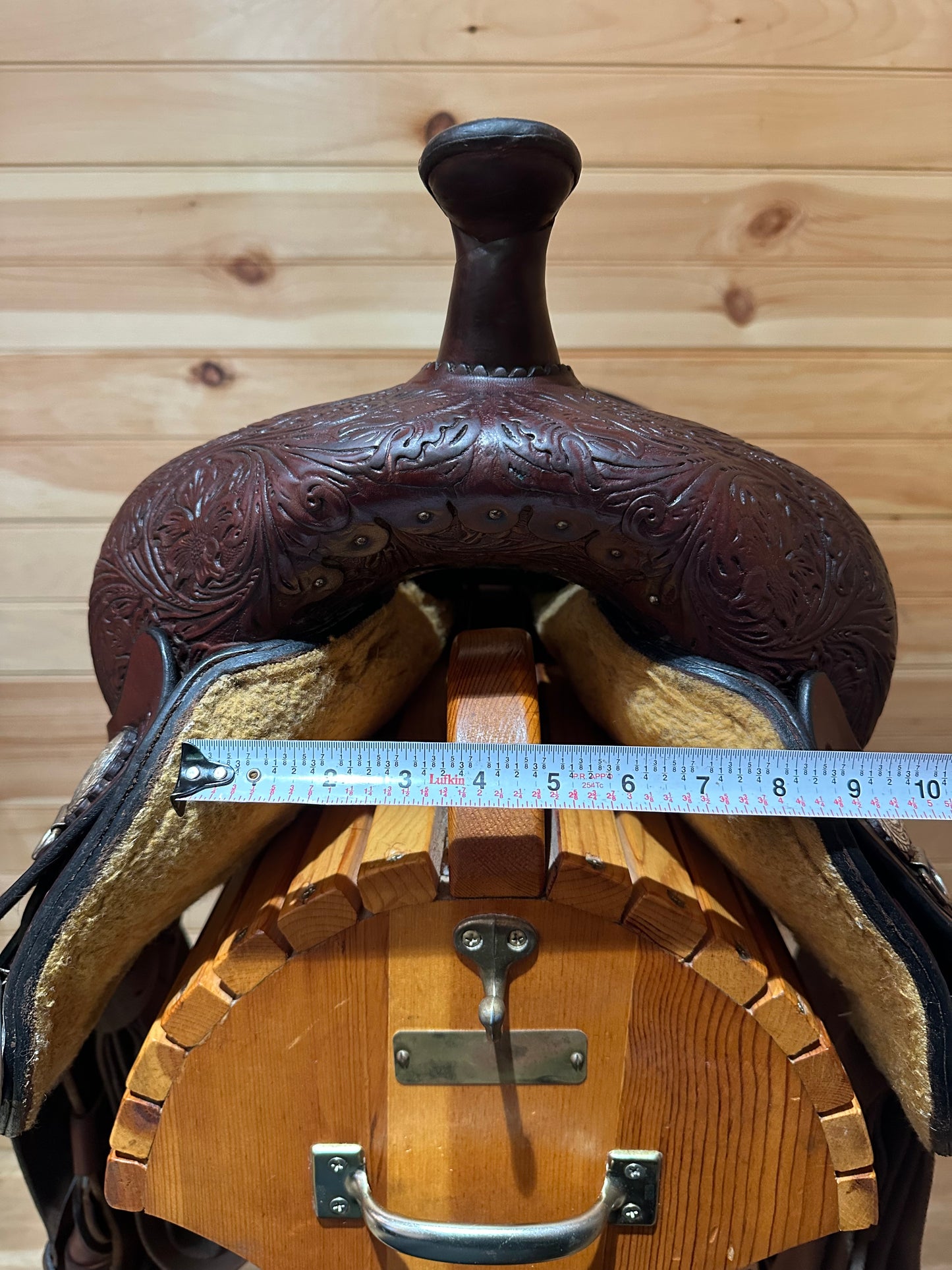 16” Circle Y Houston Trail Western Saddle Model 2610