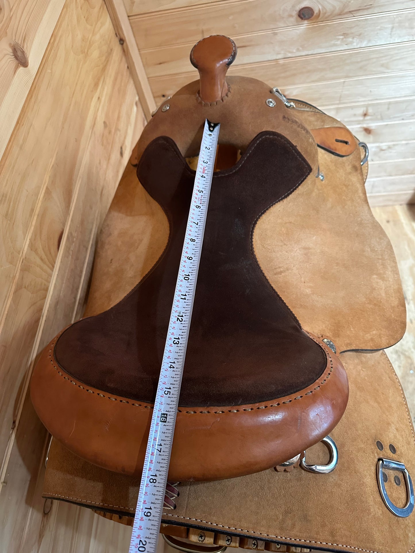 15.5” Circle Y Western Work Training Saddle Model 1440