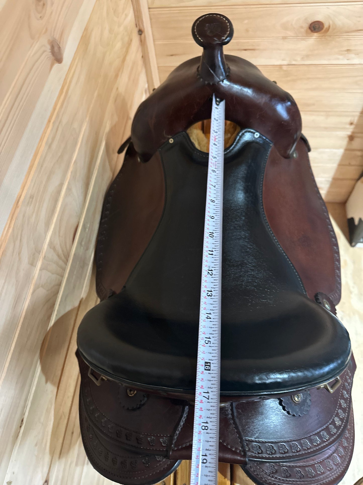 17” Imus 4 Beat Gaited Western Trail Saddle