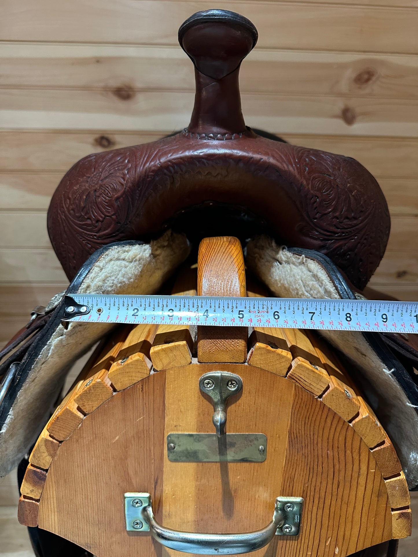 16” Circle Y High Horse Mineral Wells Western Trail Saddle Model 6812