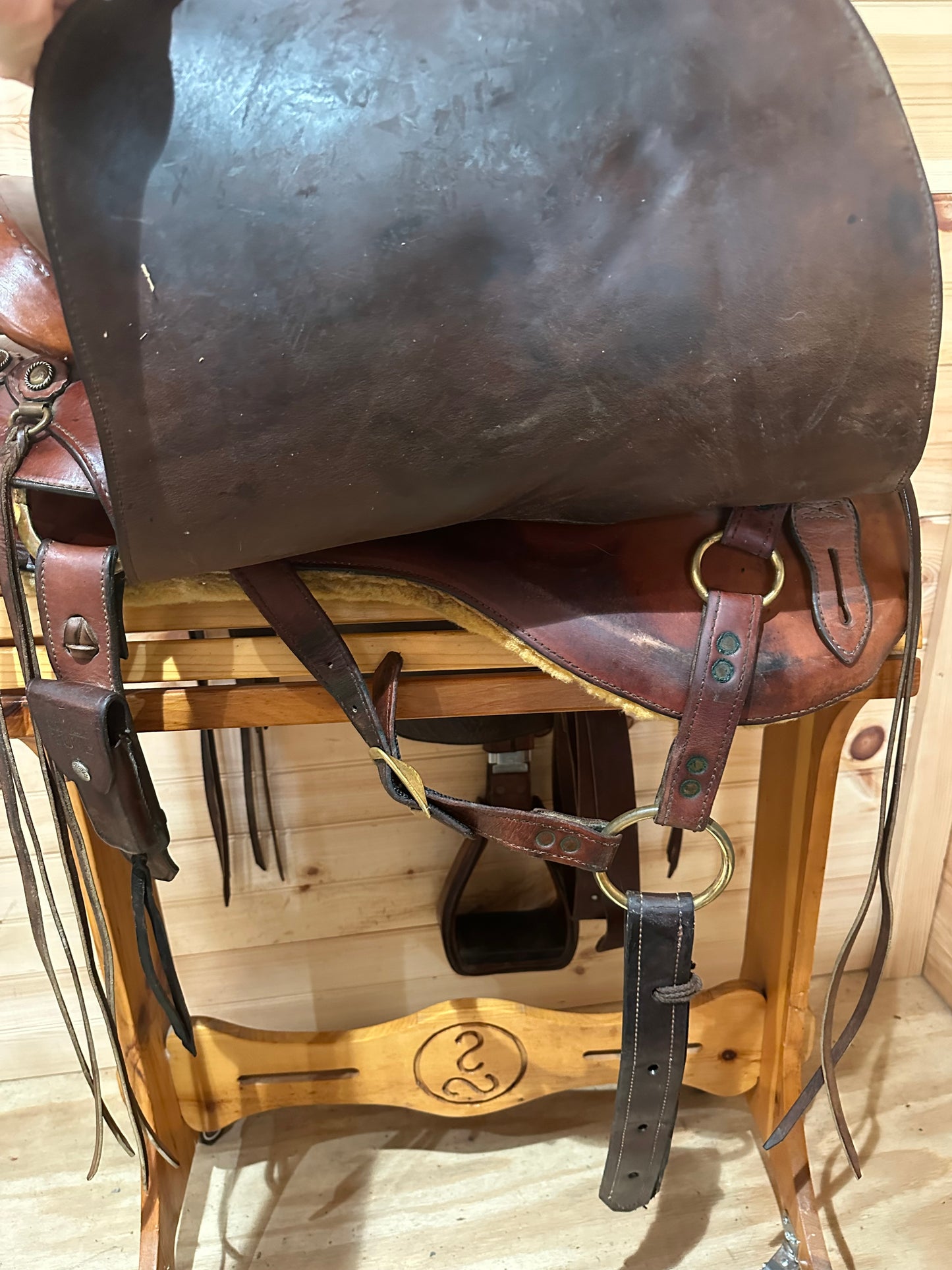 18” Timberline Flex-Panel Western Endurance Trail Saddle