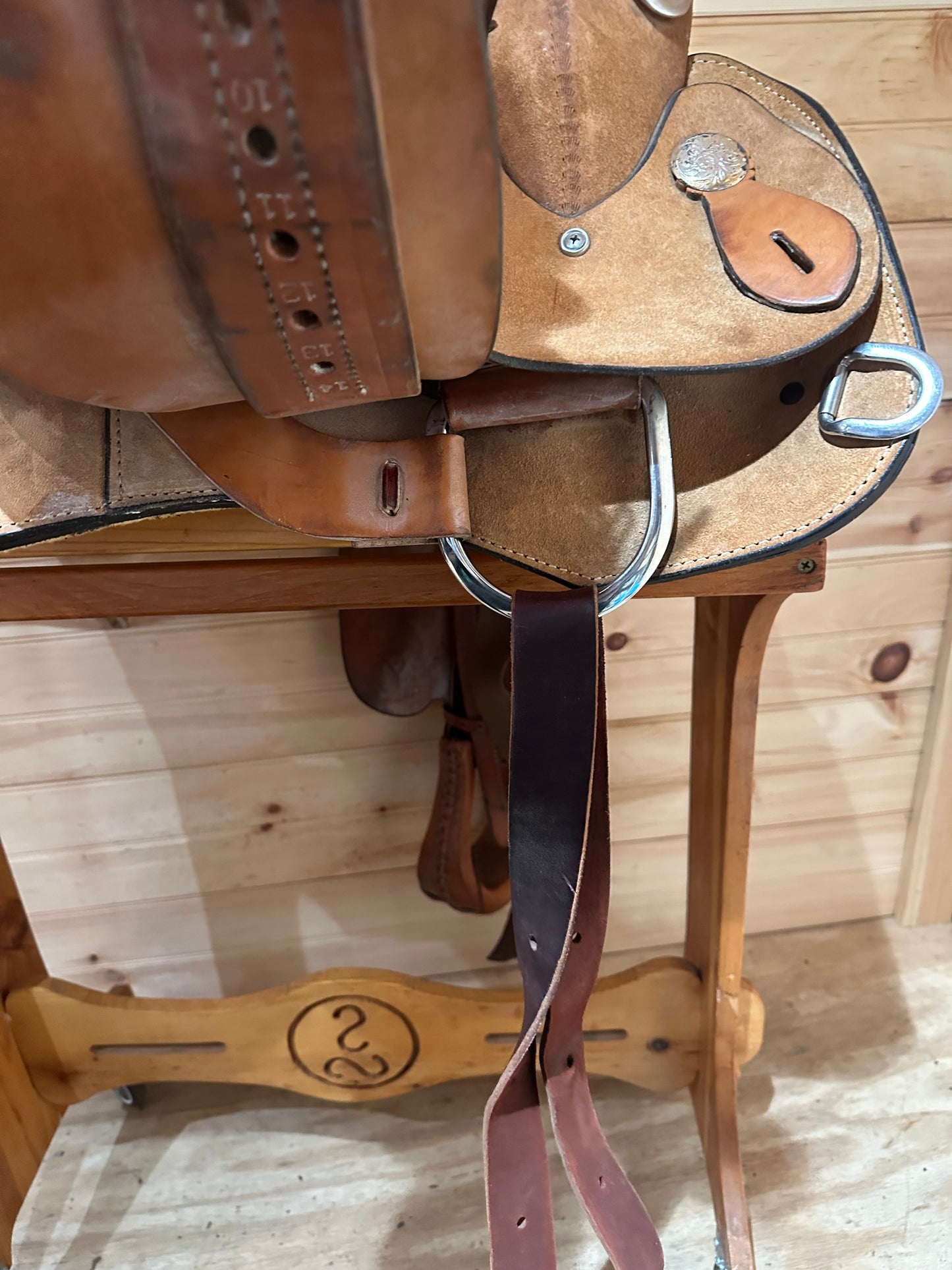 15.5” Circle Y Western Work Training Saddle Model 1440