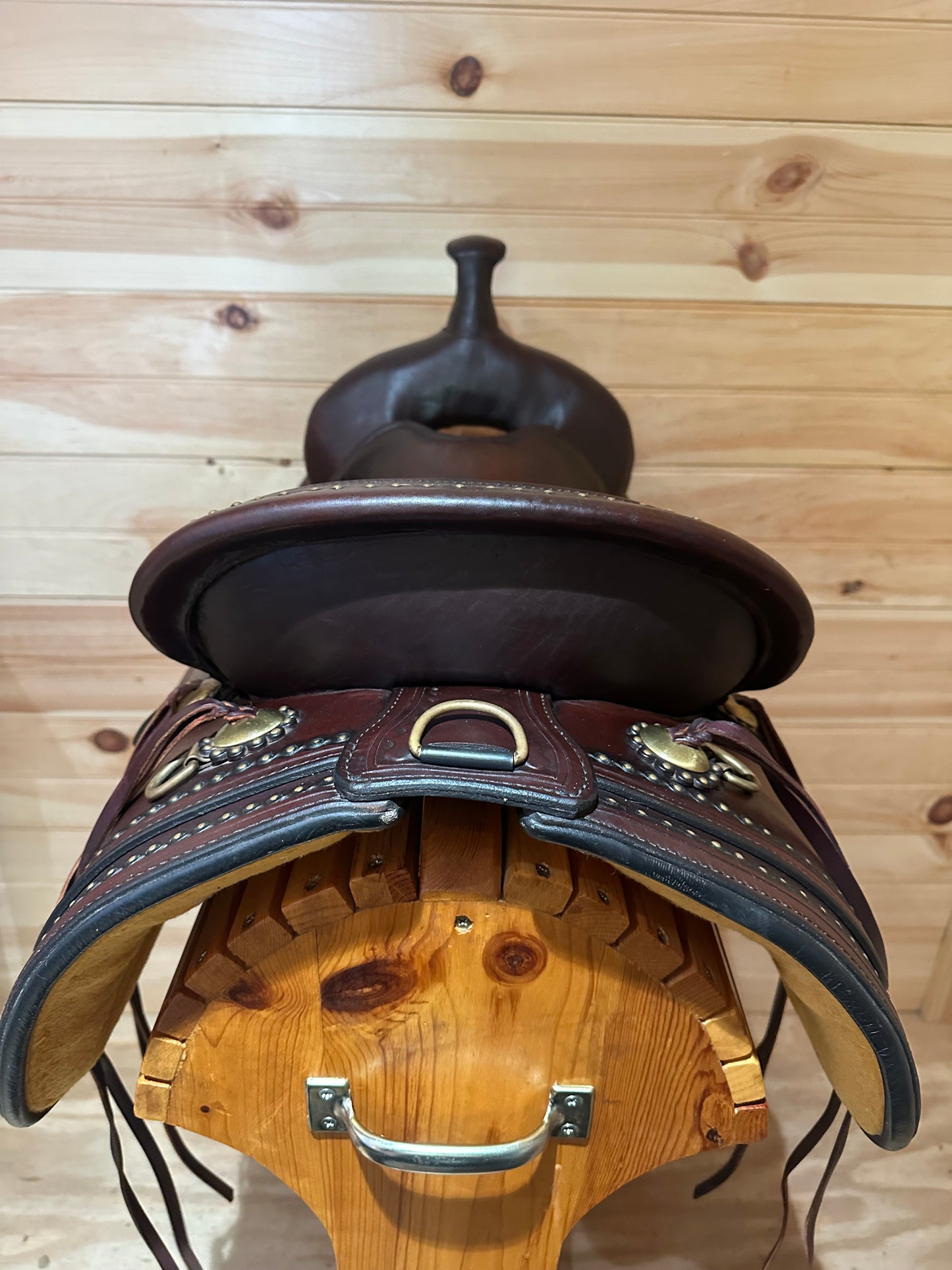 17” Circle Y Shawnee Flex-Lite Western Trail Saddle Model 1653