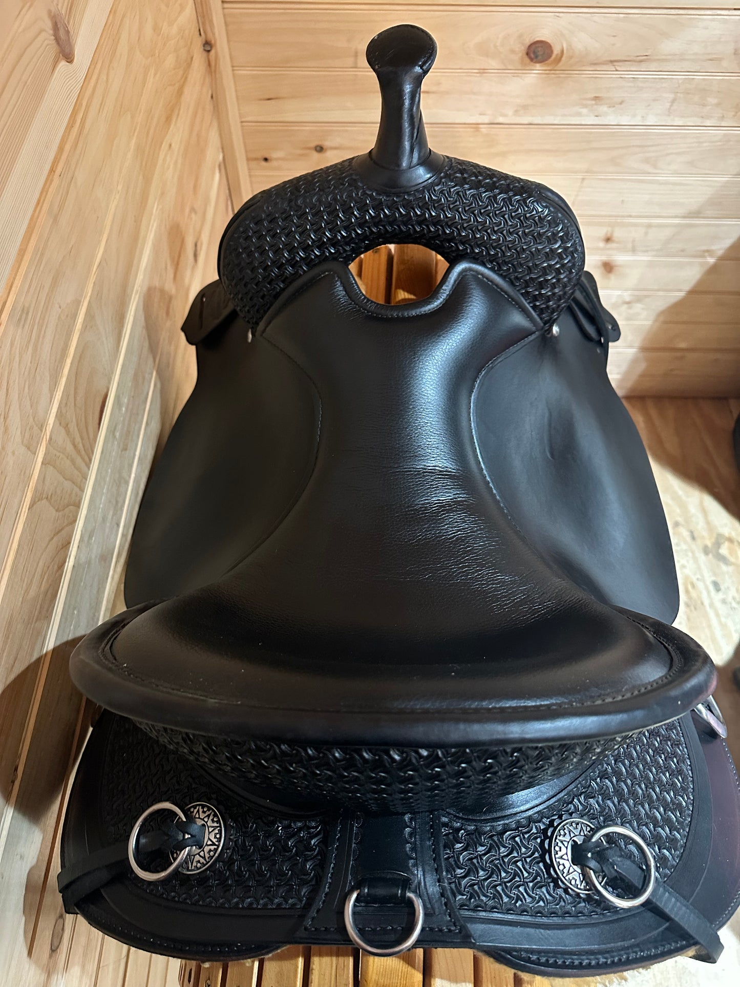 16” Circle Y High Horse Sulphur River Western Trail Saddle Model 6865