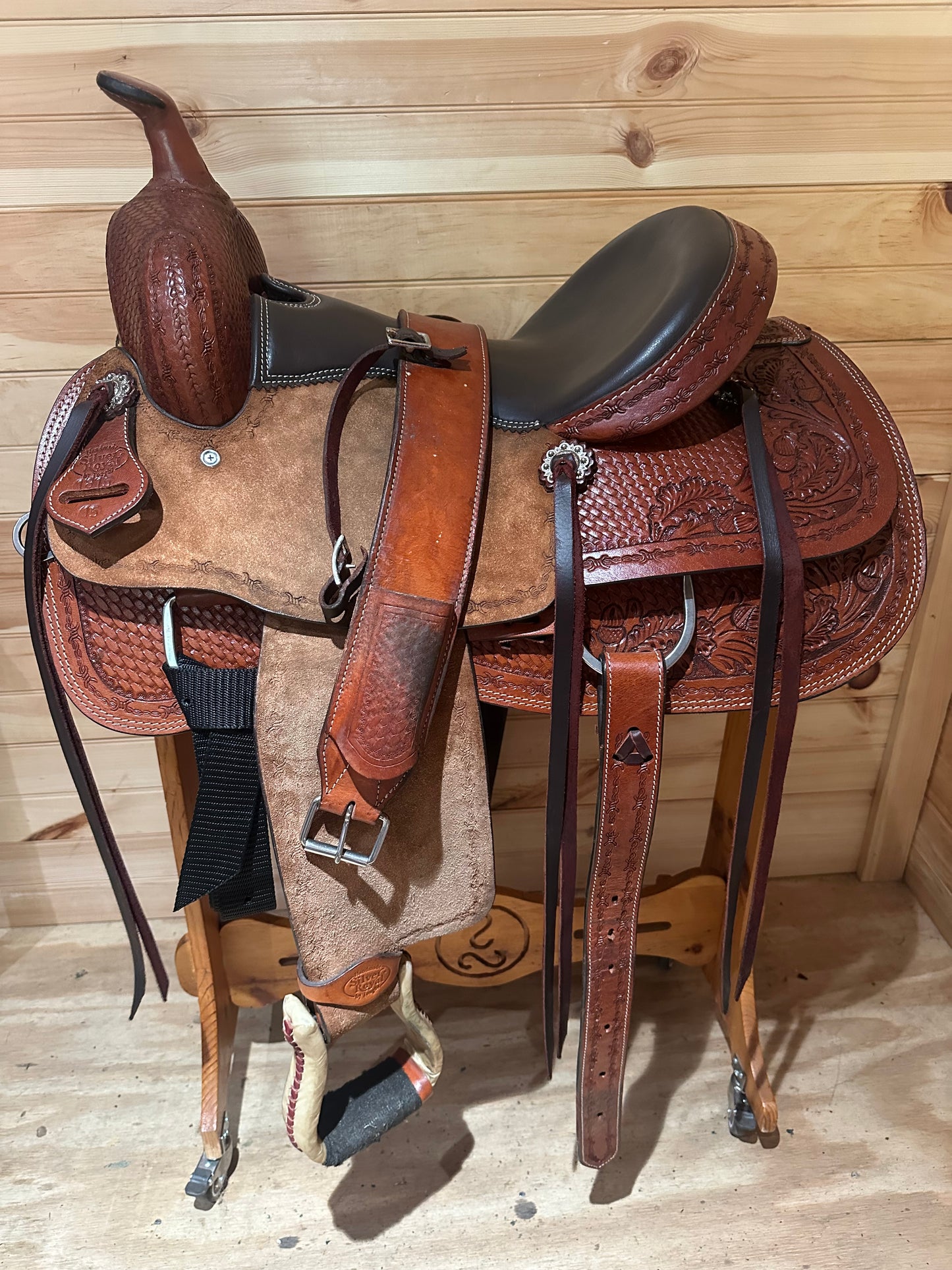 15” Silver Royal Round Rock All Around Western Saddle