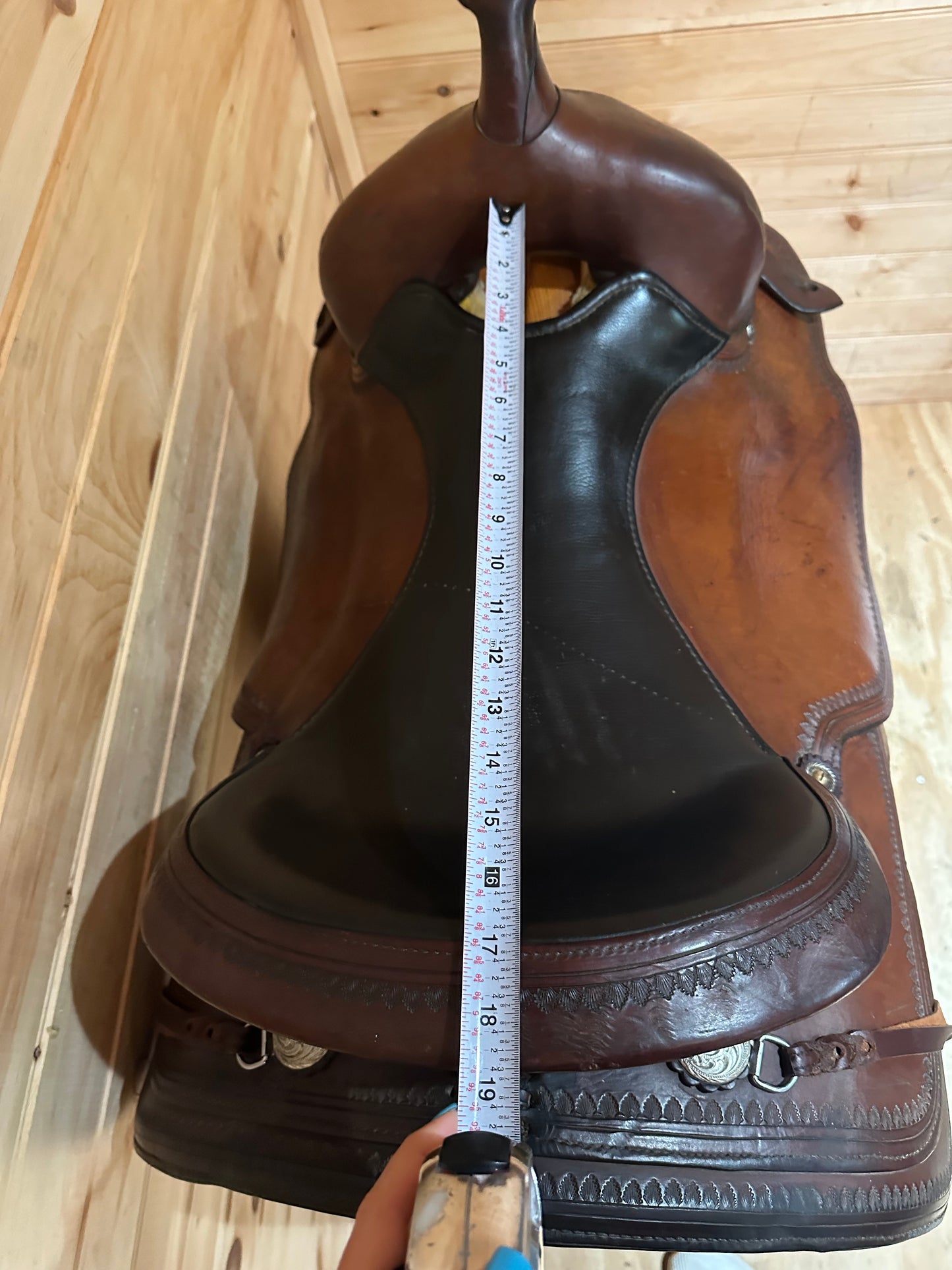 17” Circle Y Topeka Flex-Lite Western Trail Saddle Model 1551