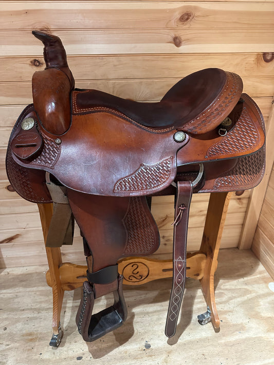 17” Dakota Saddlery Western Roping Saddle Model 501 *Package*