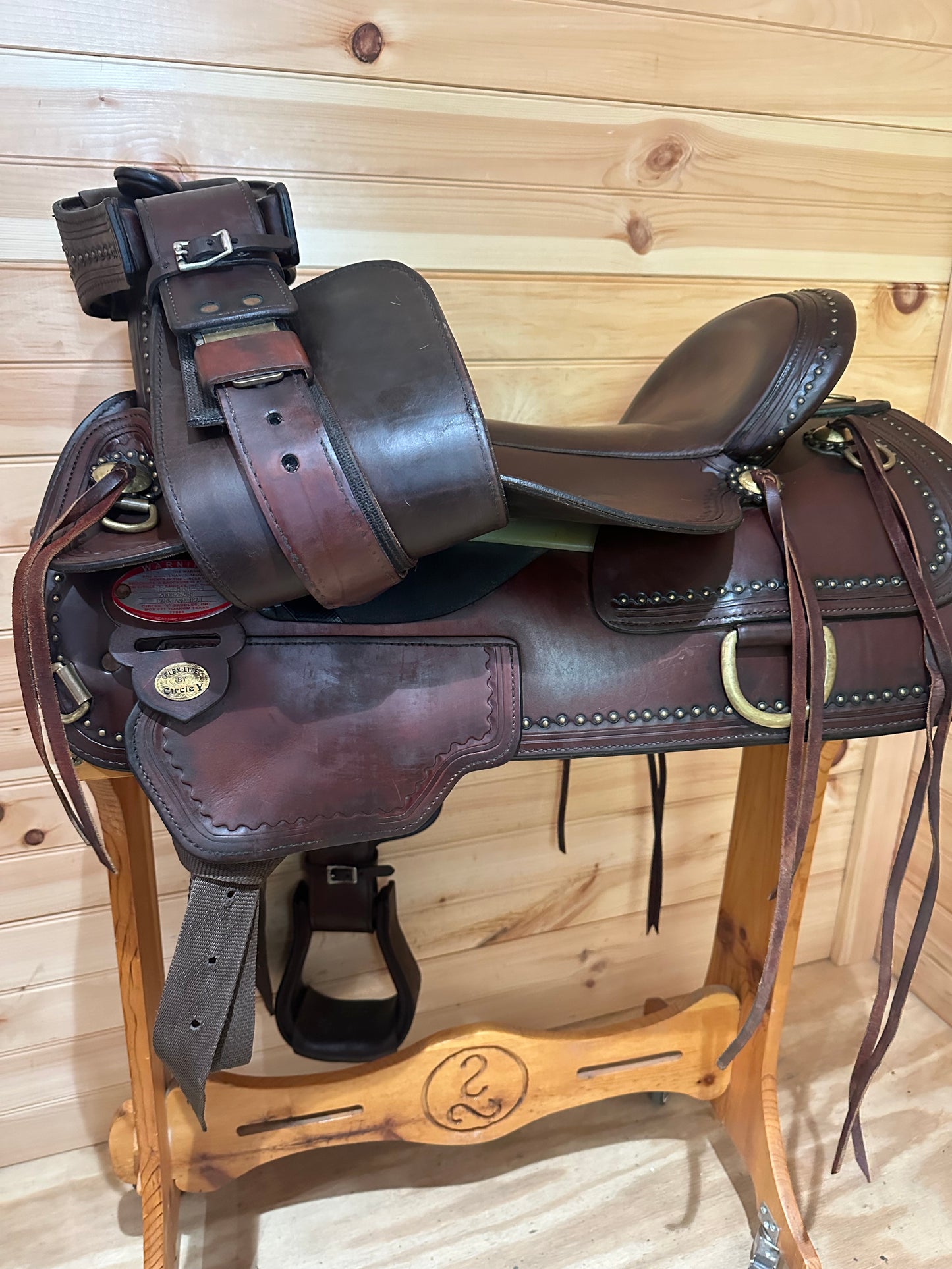 17” Circle Y Shawnee Flex-Lite Western Trail Saddle Model 1653