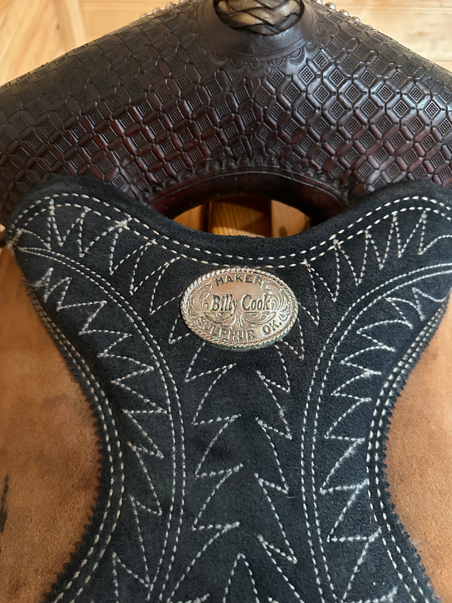 15” Billy Cook Maker Sulphur, OK Barrel Racing Saddle Model 1530
