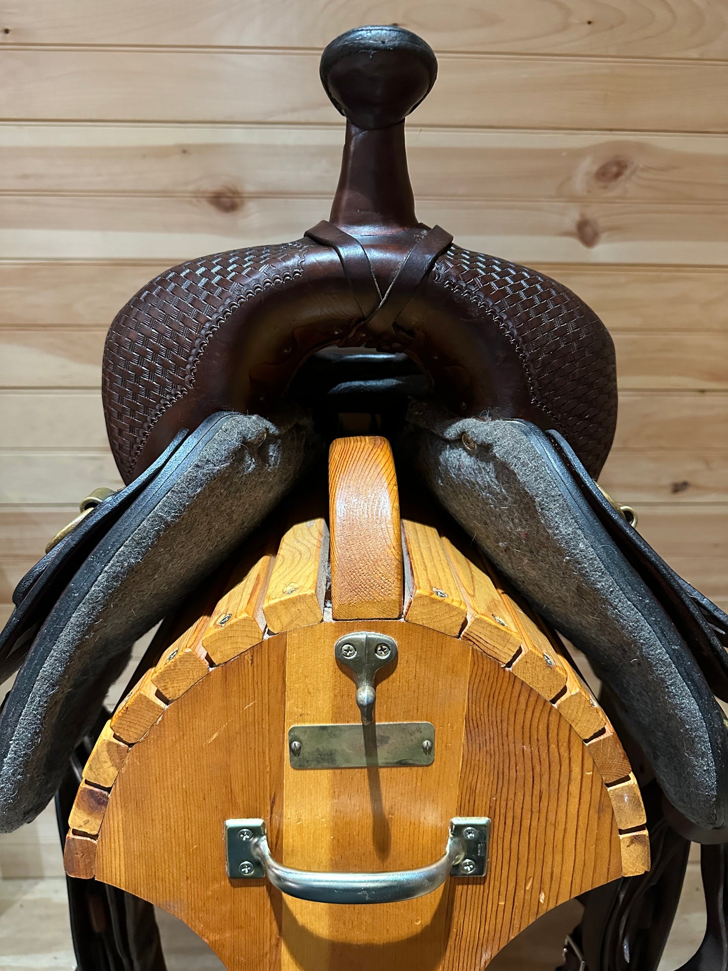 17” Big Horn Tennessee Walking Horse Trail Saddle Model 1700