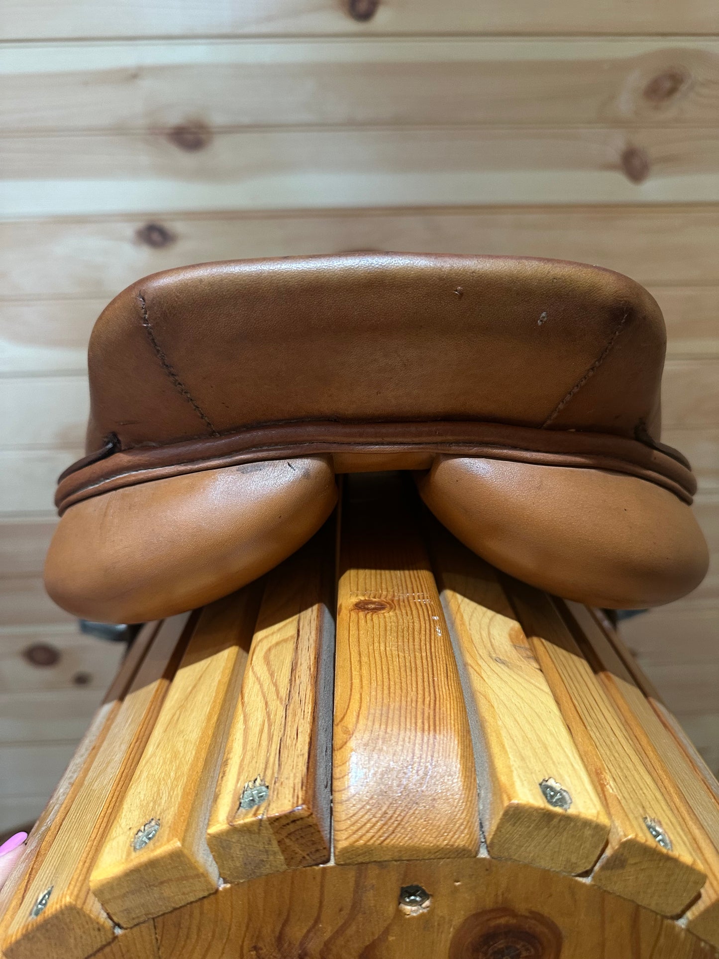 17” Pessoa Close Contact Jumping Saddle