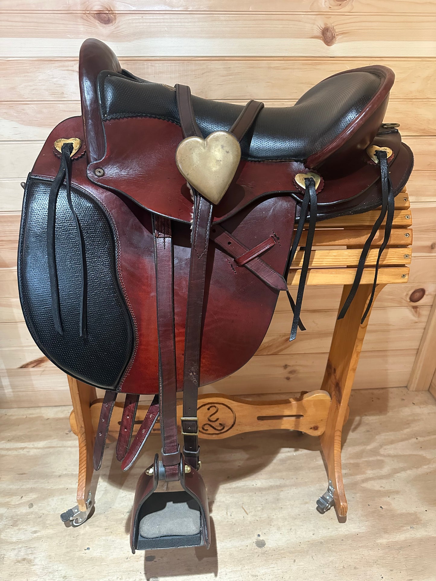 16.5” Tucker Equitation Endurance Trail Saddle Model 147