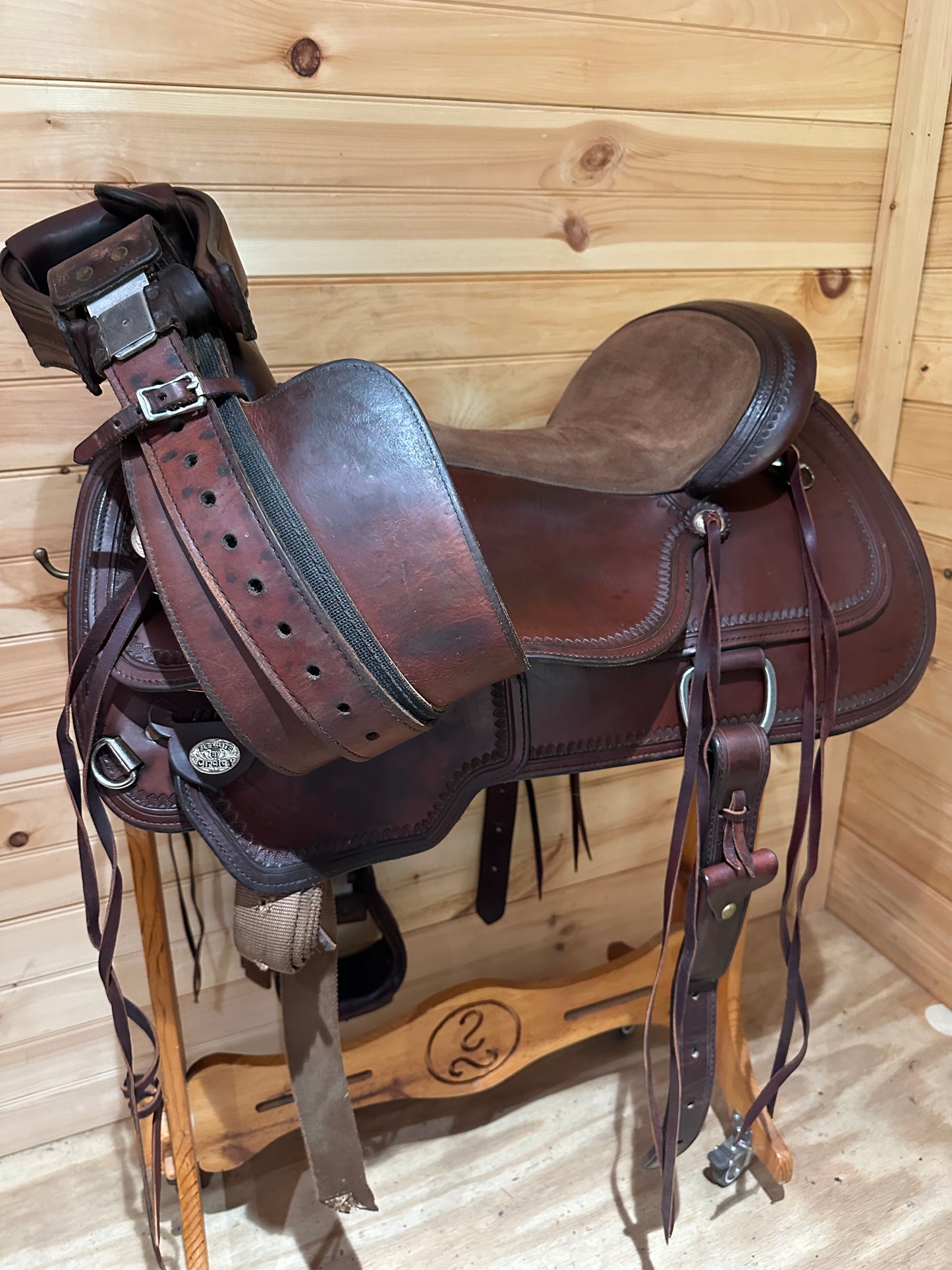16” Circle Y Topeka Flex-Lite Western Trail Saddle Model 1651