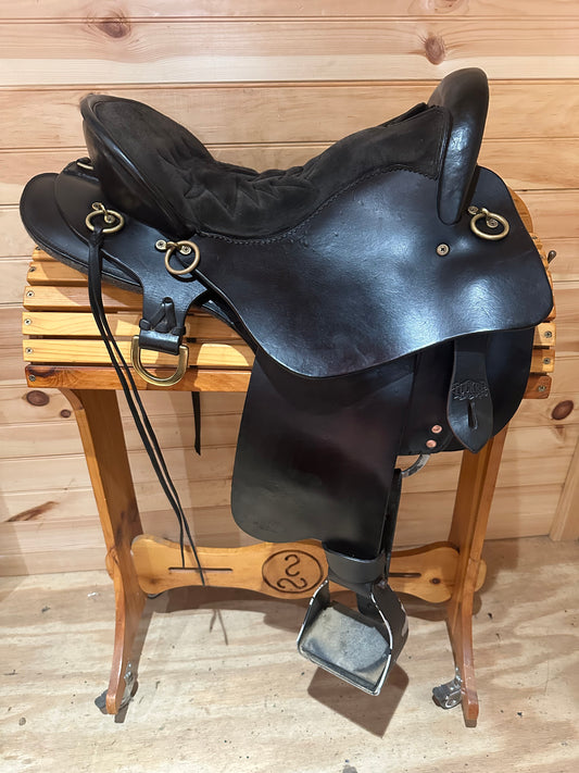 15.5” Tucker Endurance Trail Saddle Model 159